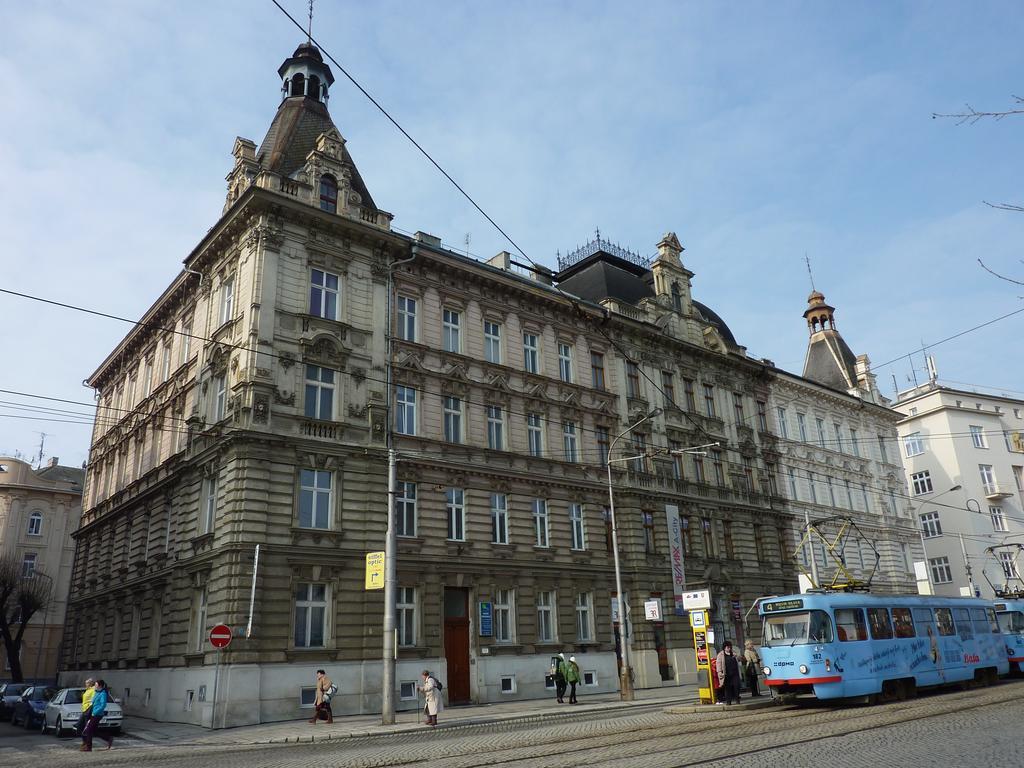 Apartment Al Centro Olomouc Bagian luar foto